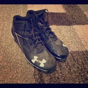 Under Armour Football Shoes - Worn Once!